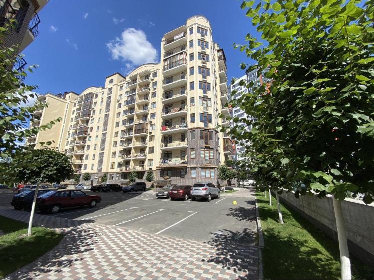 Apartment Studio PARIS 51 Irpín Exterior foto